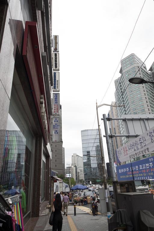 24 Guesthouse Myeongdong Town Seul Exterior foto